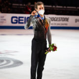 Jason Brown holding pewter medal Nasvhille US Figure Skating-4020