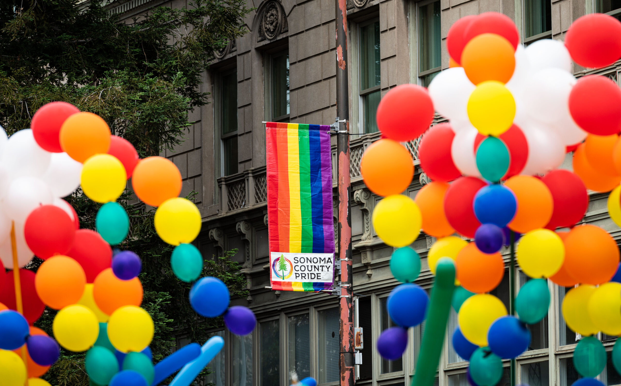 Sonoma County Pride, rainbow flag, balloons