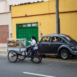 Bakery cart woman miraflores Peru-6171