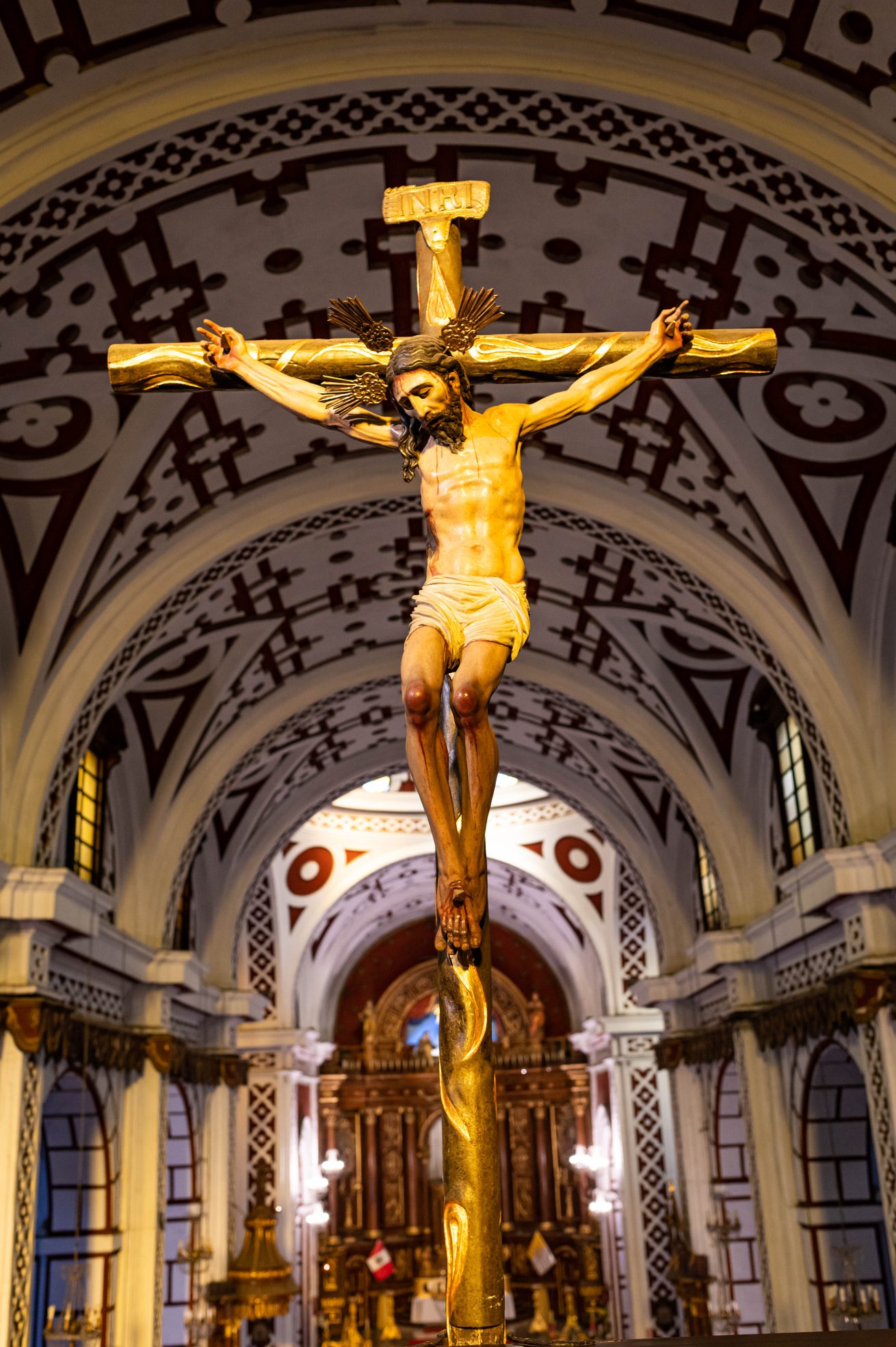 Jesus in Cathedral Peru-6463