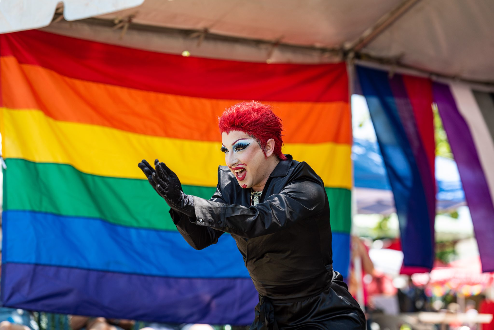 redhead tilly creams, performing, drag queen, davis pride, davis, california, pride month, gay community, event, chris allan, freelance photojournalist, news photography, lgbtq, event, colorful