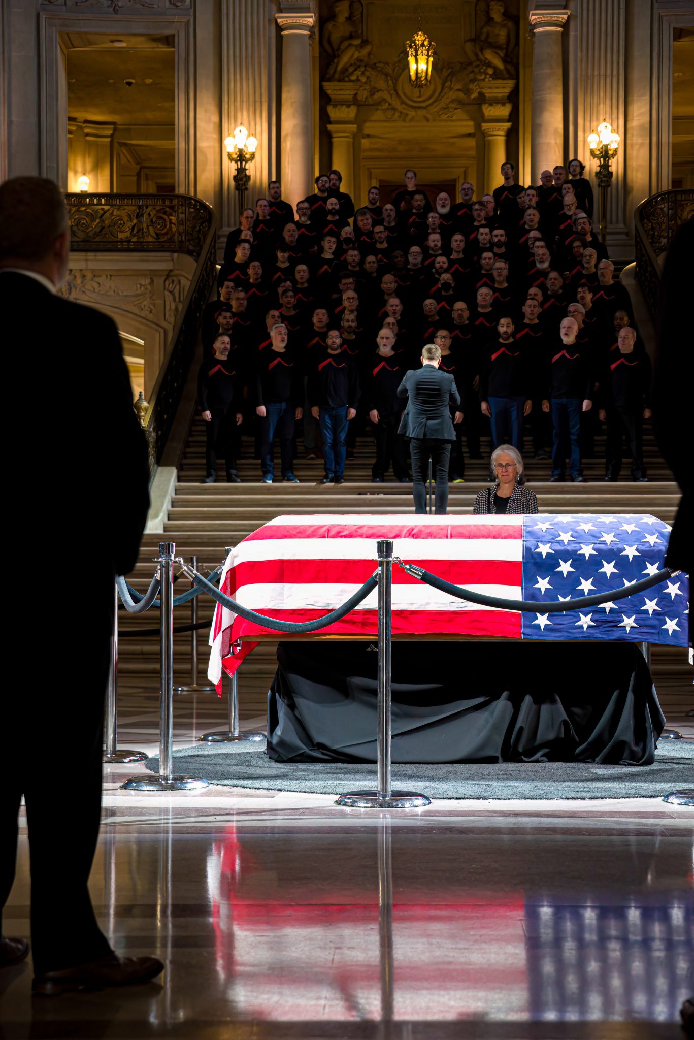 Senator diane feinstein, san francisco, city hall, memorial, lying in state, event, public, government, city hall