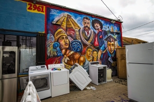 Appliance-store-mural-East-Los-Angeles-California-0758-DeNoiseAI