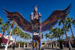 sotomayor sculpture, todos santos, winged horse, Baja California Sur, Los Cabos,mexico, arts, art scene, san jose del cabo, travel photography, culture, lesbian photographer