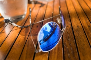 Piton-reflection-sunglasses-table-Hotel-chocolat-soufriere-saint-lucia-4706-